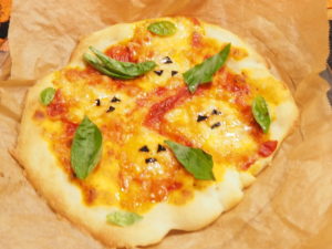 レッスン後の簡単ハロウィンピザの画像