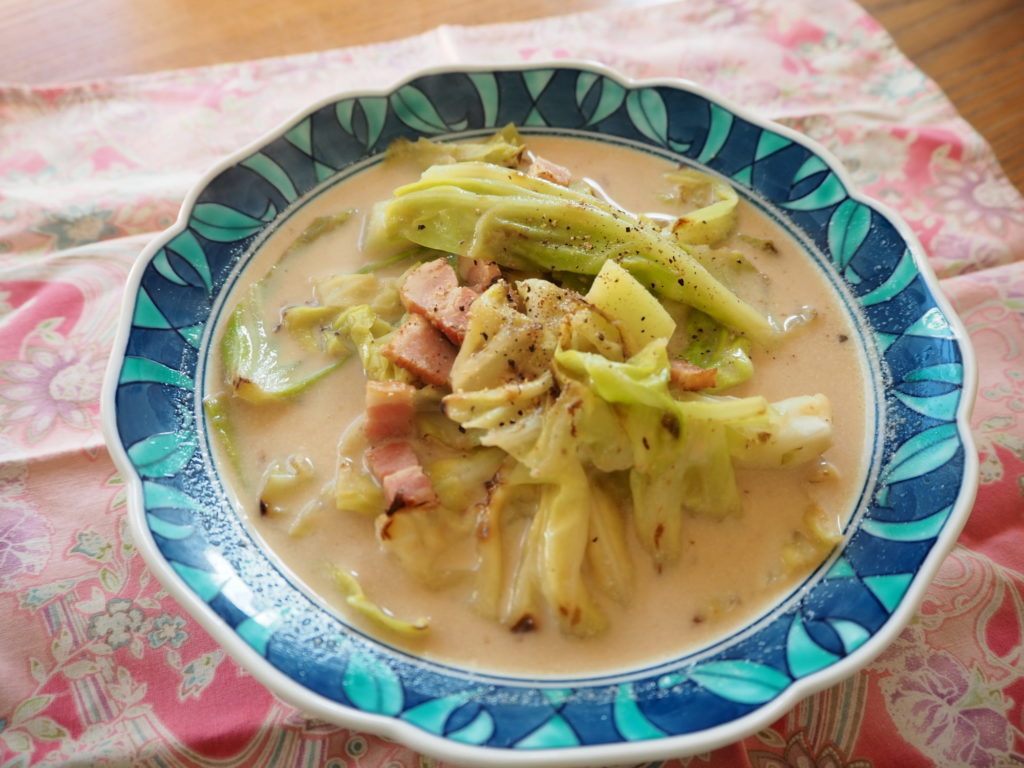 こがしキャベツの豆乳鍋